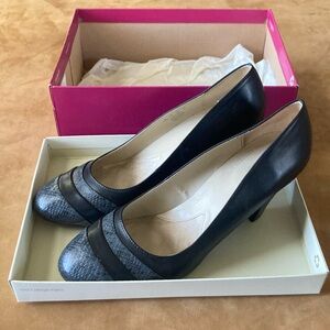Naturalizer Black Pumps Size 10